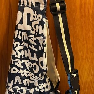 Cloth Pet Carrier for small pet. 26x14.